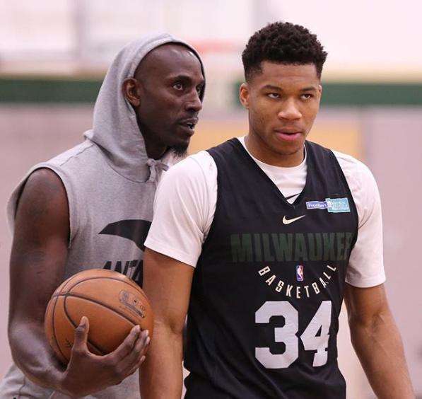 每场比赛中 每场比赛中