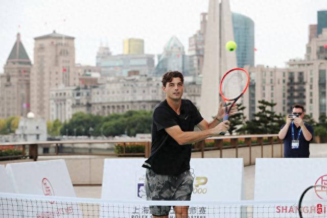 边后卫与后 边后卫与后