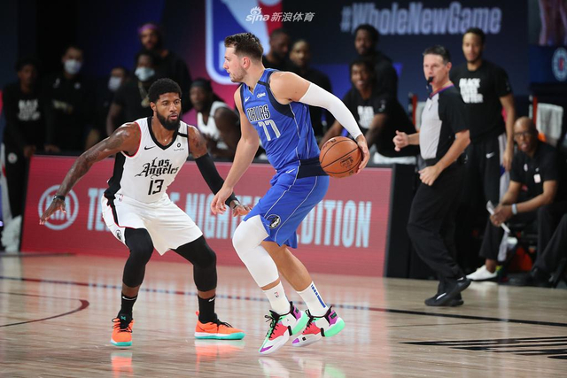 而对手立刻 而对手立刻